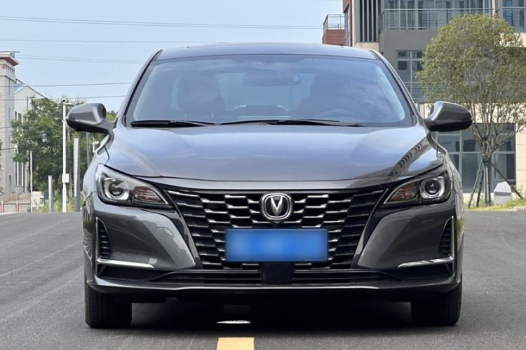 Used CHANGAN Ruicheng CC 2022 Blue Whale Edition 1.5T DCT Elite Model Exterior 4