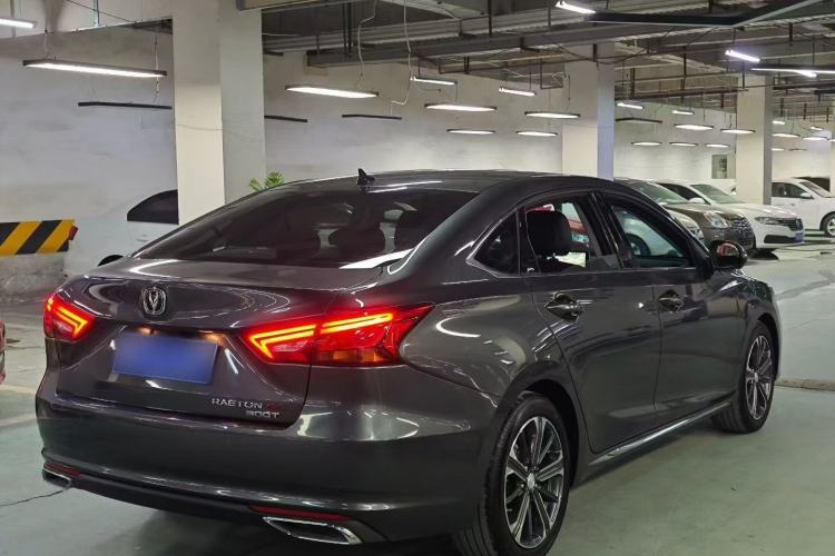Used CHANGAN Ruicheng CC 2022 Blue Whale Edition 1.5T DCT Luxury Model Exterior 5