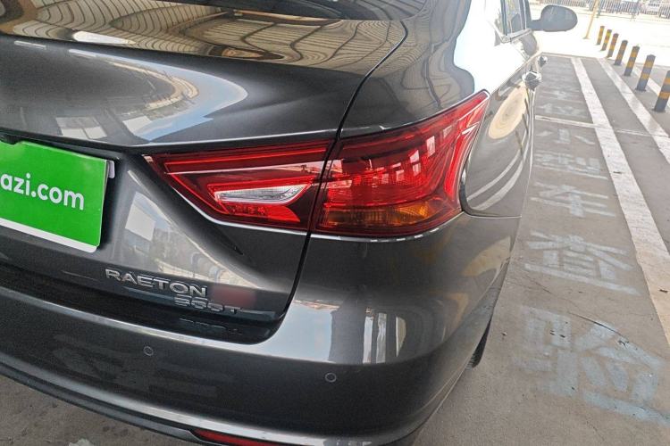 Used CHANGAN Ruicheng CC 2022 Blue Whale Edition 1.5T DCT Prestige Model Exterior 6