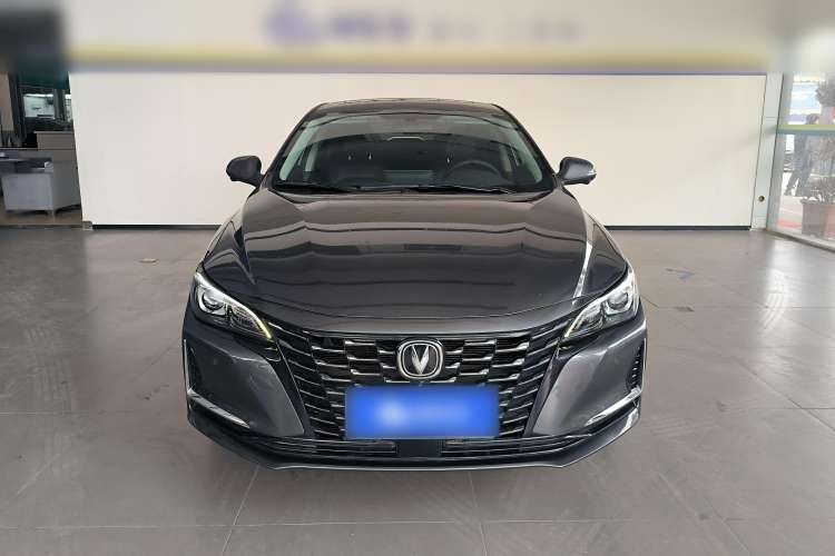Used CHANGAN Ruicheng CC 2022 Blue Whale Edition 1.5T DCT Luxury Model Front