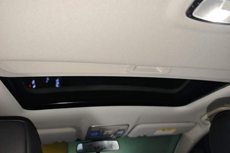 Used CHANGAN Ruicheng CC 2022 Blue Whale Edition 1.5T DCT Luxury Model Headliner