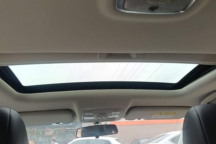 Used CHANGAN Ruicheng CC 2022 Blue Whale Edition 1.5T DCT Luxury Model Headliner