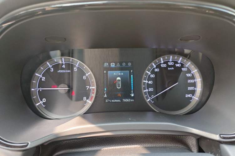 Used CHANGAN Ruicheng CC 2022 Blue Whale Edition 1.5T DCT Luxury Model Instrument Cluster