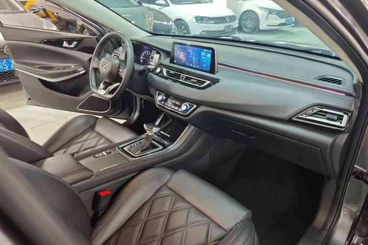 Used CHANGAN Ruicheng CC 2022 Blue Whale Edition 1.5T DCT Luxury Model Interior 4