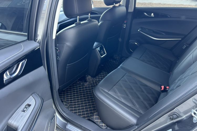Used CHANGAN Ruicheng CC 2022 Blue Whale Edition 1.5T DCT Luxury Model Interior 6