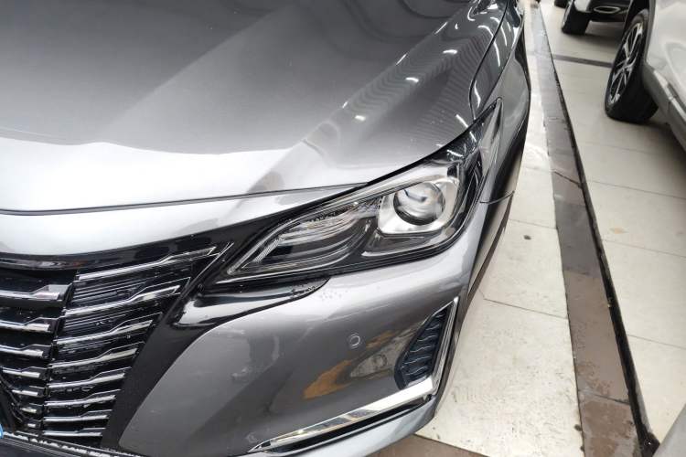 Used CHANGAN Ruicheng CC 2022 Blue Whale Edition 1.5T DCT Luxury Model Left Front Headlight