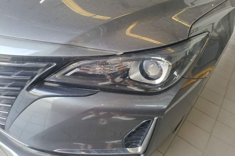 Used CHANGAN Ruicheng CC 2022 Blue Whale Edition 1.5T DCT Luxury Model Left Front Headlight