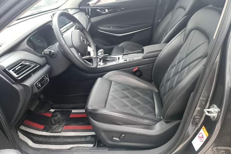 Used CHANGAN Ruicheng CC 2022 Blue Whale Edition 1.5T DCT Luxury Model Left Front Seat