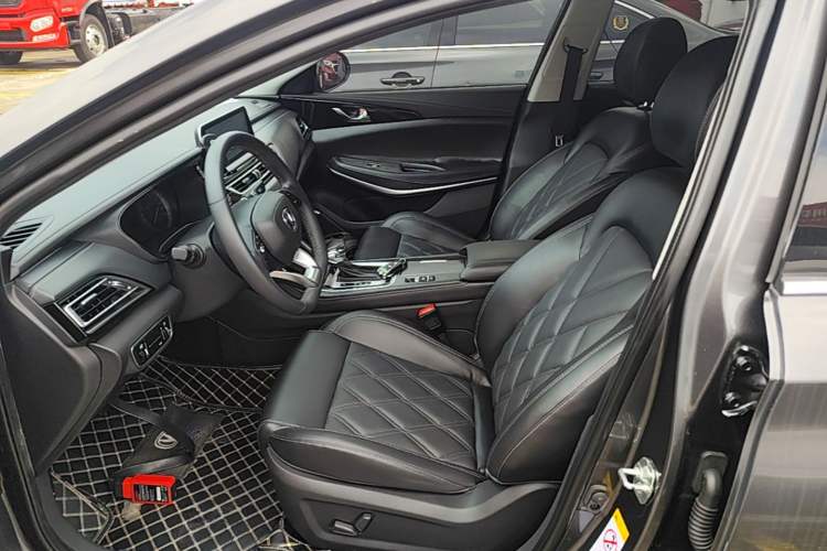 Used CHANGAN Ruicheng CC 2022 Blue Whale Edition 1.5T DCT Luxury Model Left Front Seat