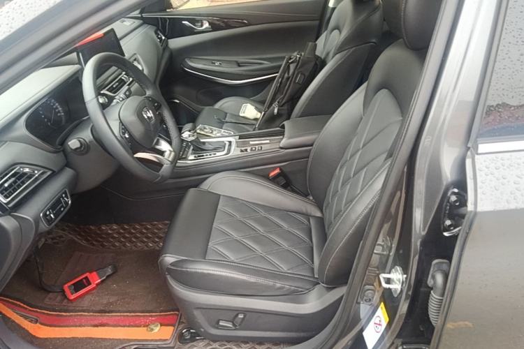 Used CHANGAN Ruicheng CC 2022 Blue Whale Edition 1.5T DCT Luxury Model Left Front Seat