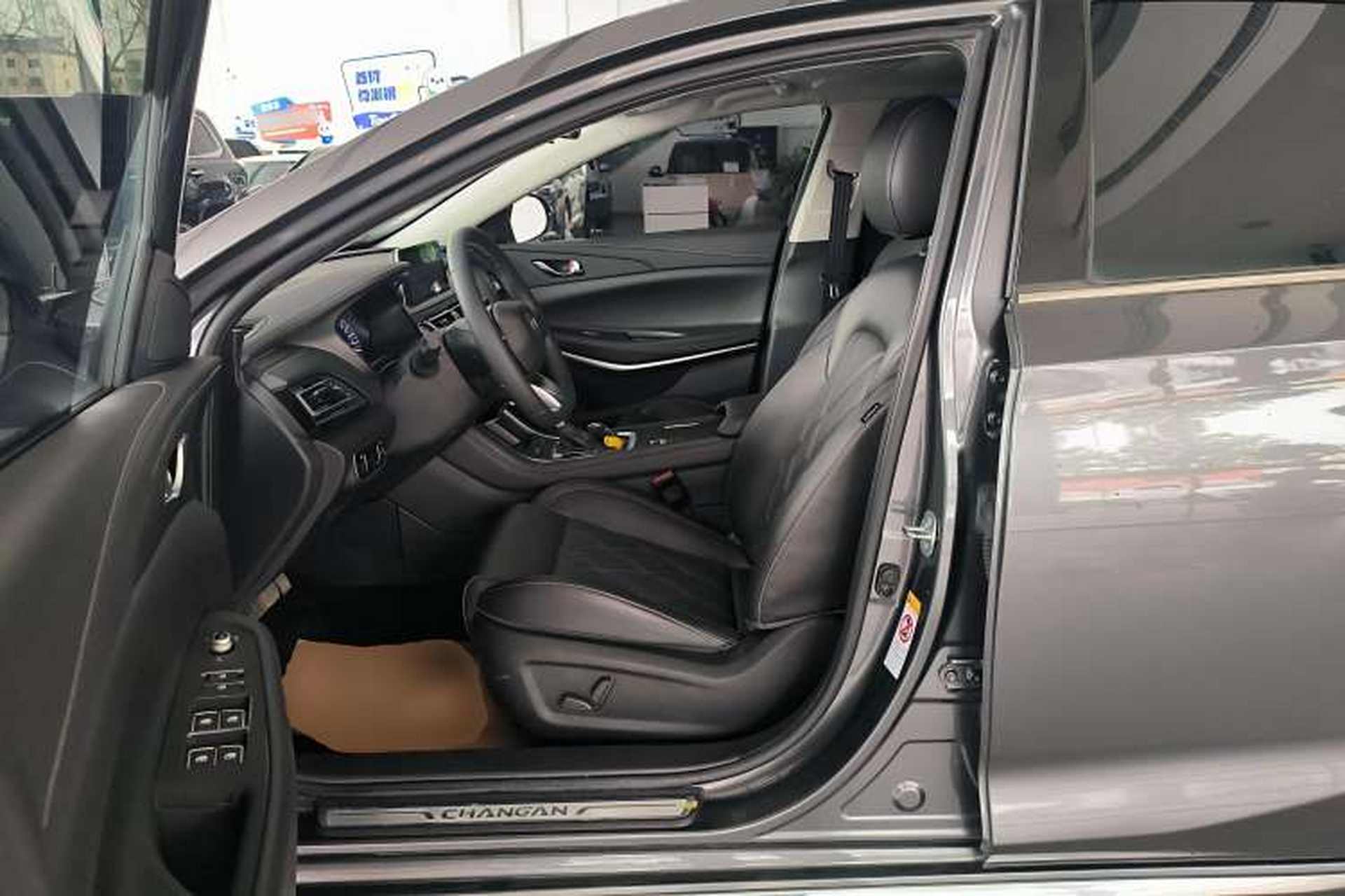 Used CHANGAN Ruicheng CC 2022 Blue Whale Edition 1.5T DCT Luxury Model Left Front Seat