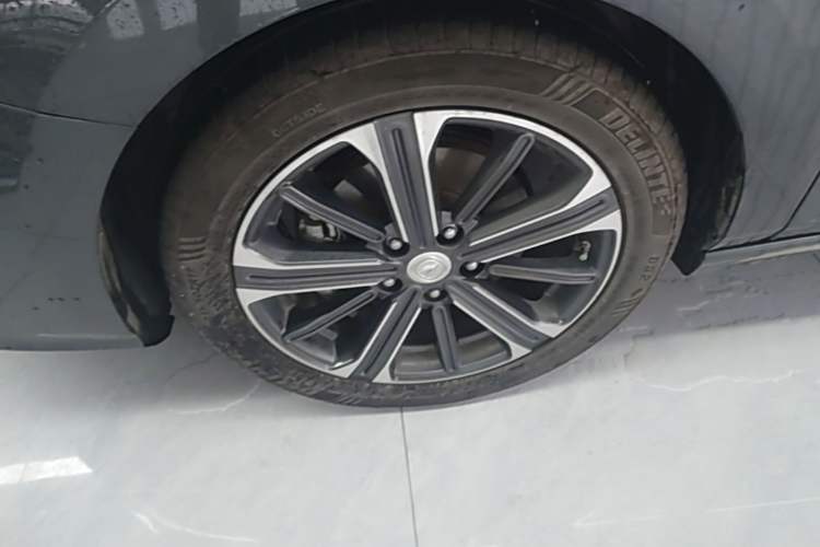 Used CHANGAN Ruicheng CC 2022 Blue Whale Edition 1.5T DCT Luxury Model Left Front Wheel Hub