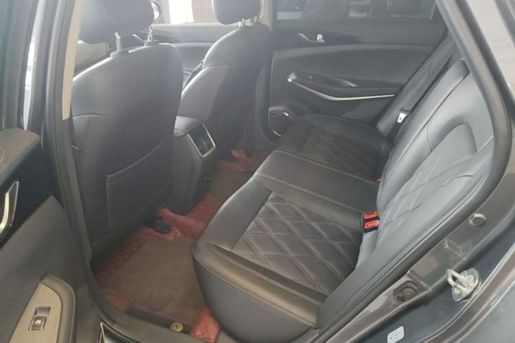 Used CHANGAN Ruicheng CC 2022 Blue Whale Edition 1.5T DCT Luxury Model Left Rear Seat