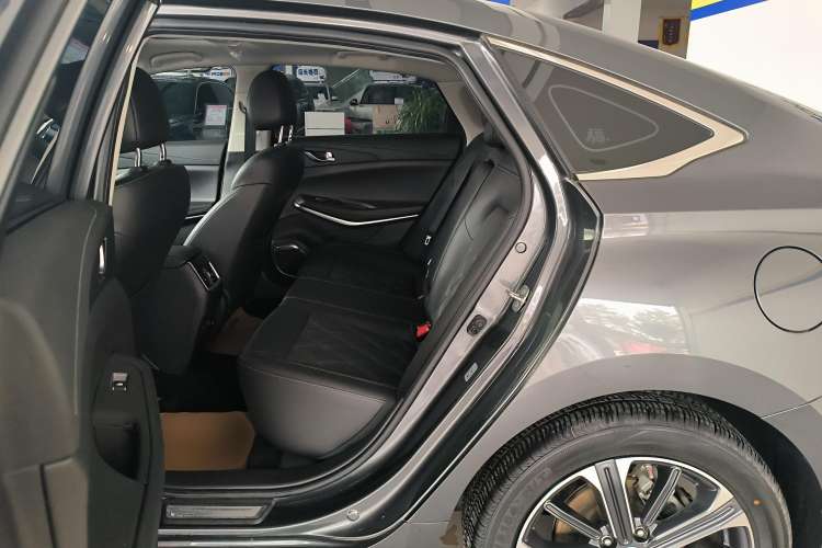 Used CHANGAN Ruicheng CC 2022 Blue Whale Edition 1.5T DCT Luxury Model Left Rear Seat