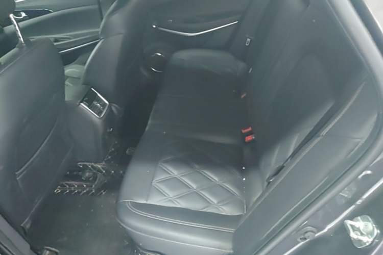 Used CHANGAN Ruicheng CC 2022 Blue Whale Edition 1.5T DCT Luxury Model Left Rear Seat