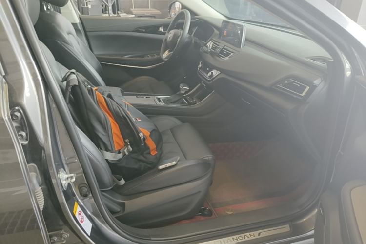 Used CHANGAN Ruicheng CC 2022 Blue Whale Edition 1.5T DCT Luxury Model Right Front Seat