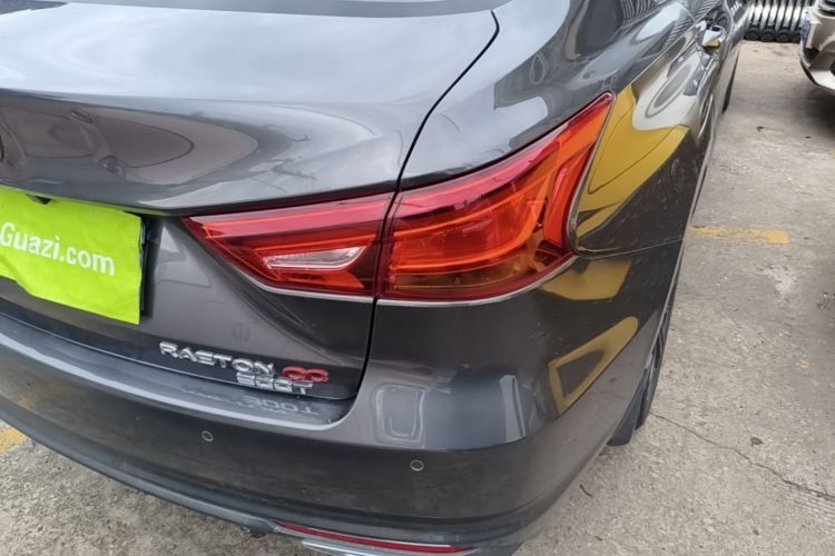 Used CHANGAN Ruicheng CC 2022 Blue Whale Edition 1.5T DCT Luxury Model Right Rear Taillight