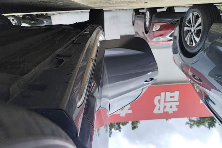 Used CHANGAN Ruicheng CC 2022 Blue Whale Edition 1.5T DCT Luxury Model Right Side Sill