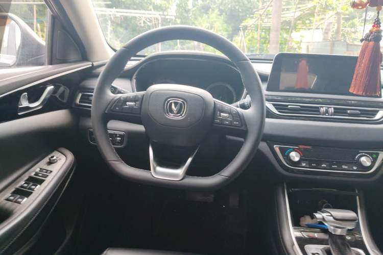 Used CHANGAN Ruicheng CC 2022 Blue Whale Edition 1.5T DCT Luxury Model Steering Wheel