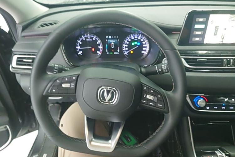 Used CHANGAN Ruicheng CC 2022 Blue Whale Edition 1.5T DCT Luxury Model Steering Wheel