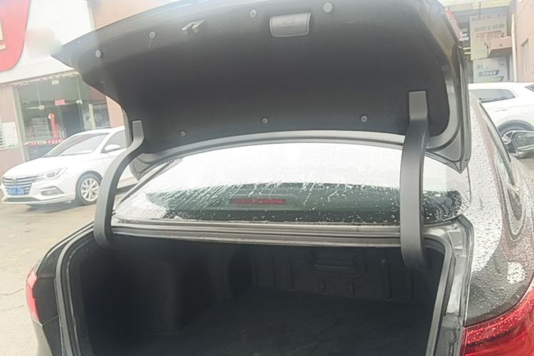 Used CHANGAN Ruicheng CC 2022 Blue Whale Edition 1.5T DCT Luxury Model Trunk