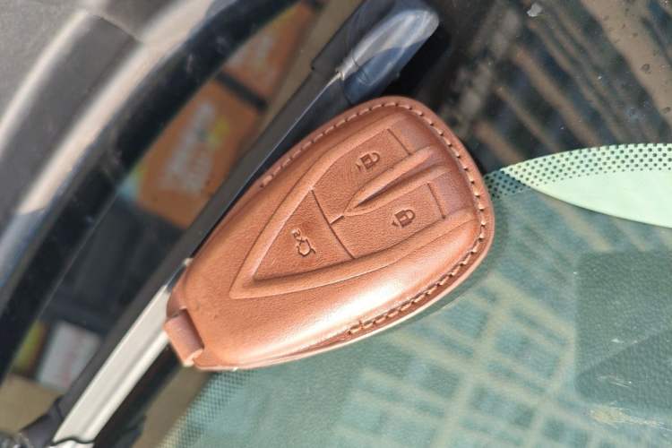 Used CHANGAN Ruicheng CC 2022 Blue Whale Edition 1.5T DCT Luxury Model Vehicle Key