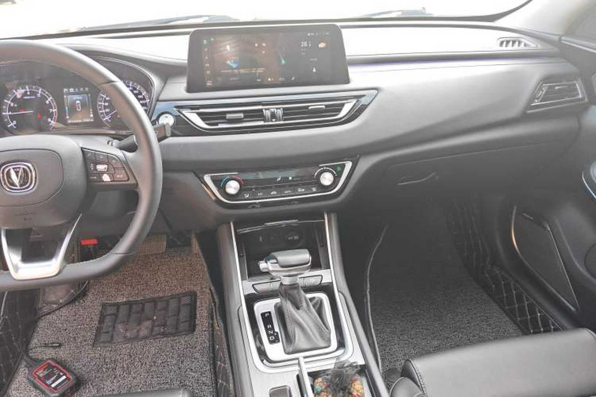 Used CHANGAN Ruicheng CC 2022 Blue Whale Edition 1.5T DCT Luxury Model Audio And AC Panel