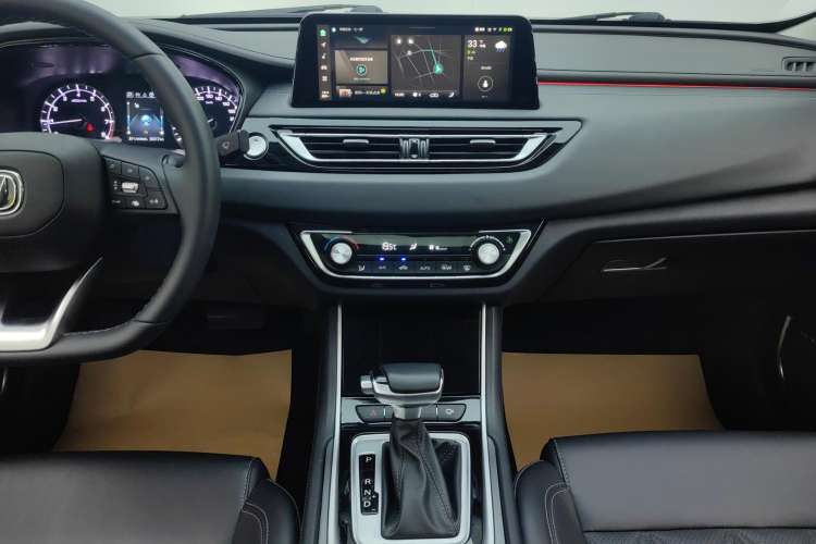 Used CHANGAN Ruicheng CC 2022 Blue Whale Edition 1.5T DCT Luxury Model Audio And AC Panel