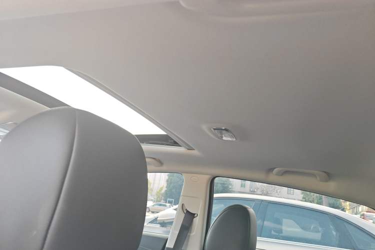 Used CHANGAN Ruicheng CC 2022 Blue Whale Edition 1.5T DCT Luxury Model Headliner