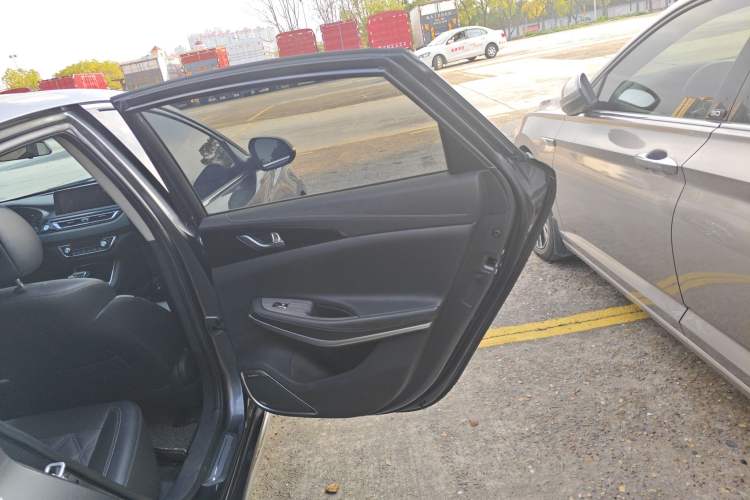Used CHANGAN Ruicheng CC 2022 Blue Whale Edition 1.5T DCT Luxury Model Interior 6