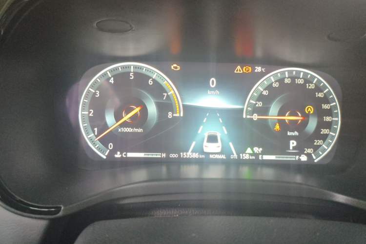 Used CHANGAN Ruicheng CC 2022 Blue Whale Edition 1.5T DCT Prestige Model Odometer Close Up
