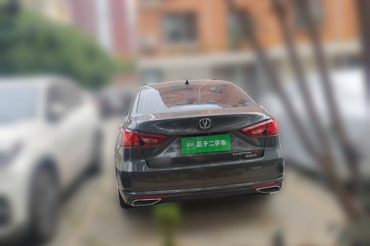 Used CHANGAN Ruicheng CC 2022 Blue Whale Edition 1.5T DCT Luxury Model Rear