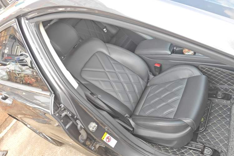 Used CHANGAN Ruicheng CC 2022 Blue Whale Edition 1.5T DCT Luxury Model Right Front Seat