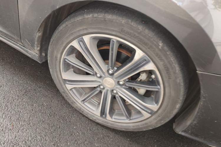 Used CHANGAN Ruicheng CC 2022 Blue Whale Edition 1.5T DCT Prestige Model Right Front Wheel Hub