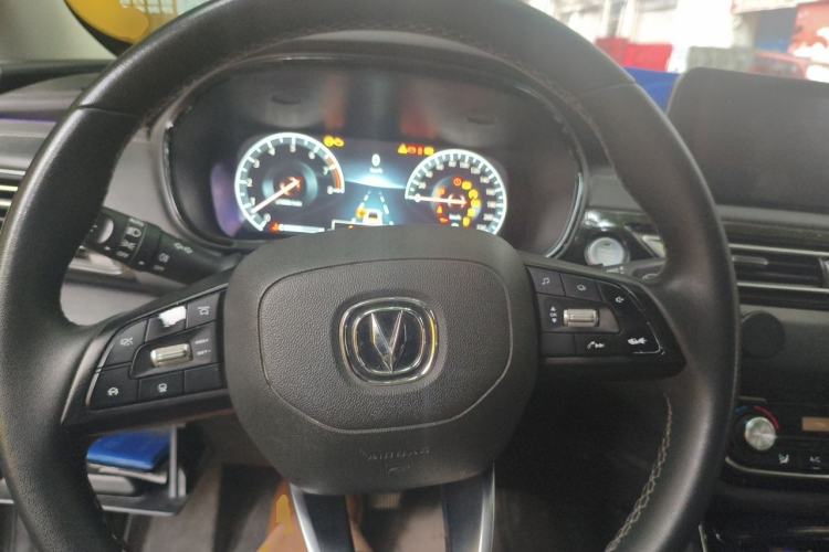 Used CHANGAN Ruicheng CC 2022 Blue Whale Edition 1.5T DCT Prestige Model Steering Wheel