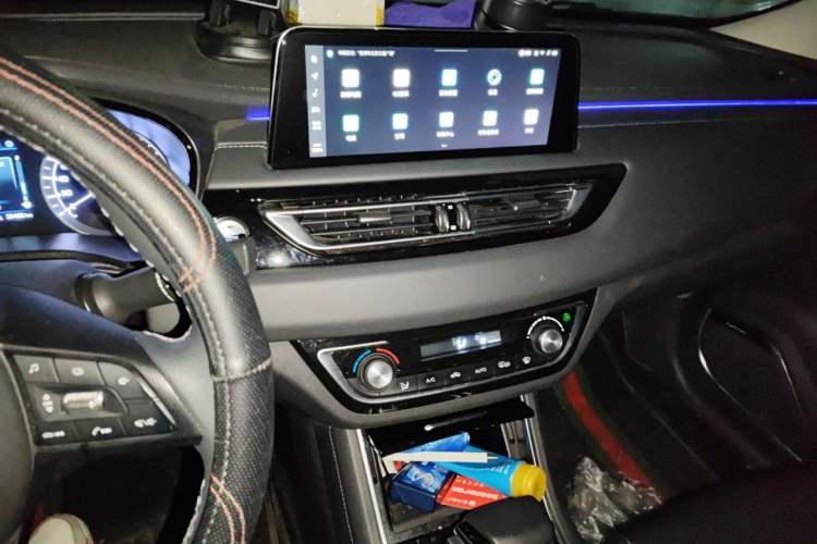 Used CHANGAN Ruicheng CC 2022 Blue Whale Edition 1.5T DCT Luxury Model Audio And AC Panel