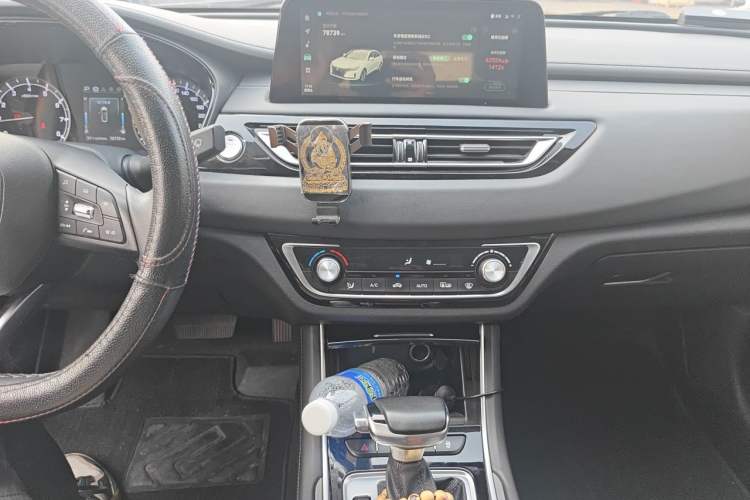 Used CHANGAN Ruicheng CC 2022 Blue Whale Edition 1.5T DCT Elite Model Audio And AC Panel