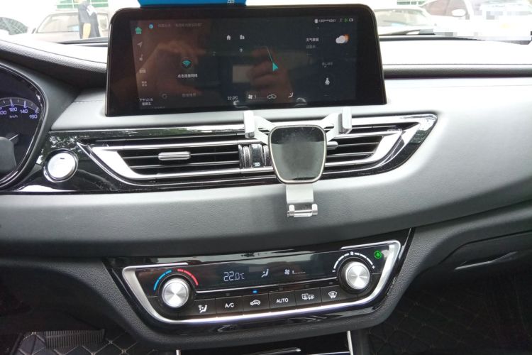 Used CHANGAN Ruicheng CC 2022 Blue Whale Edition 1.5T DCT Luxury Model Audio And AC Panel