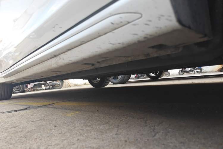 Used CHANGAN Ruicheng CC 2022 Blue Whale Edition 1.5T DCT Elite Model Chassis Front Right