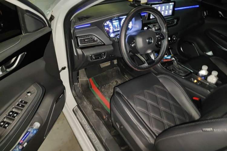 Used CHANGAN Ruicheng CC 2022 Blue Whale Edition 1.5T DCT Luxury Model Driver Seat