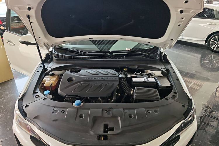 Used CHANGAN Ruicheng CC 2022 Blue Whale Edition 1.5T DCT Luxury Model Engine Bay