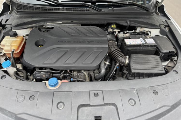 Used CHANGAN Ruicheng CC 2022 Blue Whale Edition 1.5T DCT Prestige Model Engine Bay