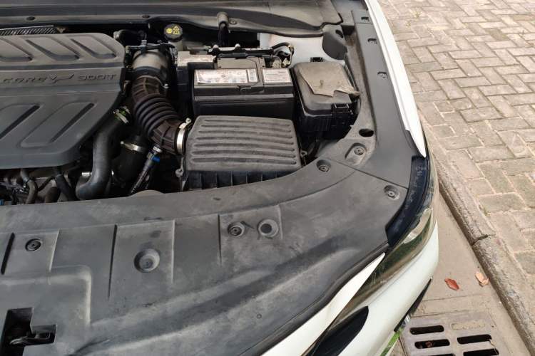 Used CHANGAN Ruicheng CC 2022 Blue Whale Edition 1.5T DCT Luxury Model Engine Bay Left