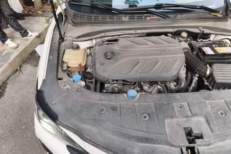 Used CHANGAN Ruicheng CC 2022 Blue Whale Edition 1.5T DCT Prestige Model Engine Bay Right