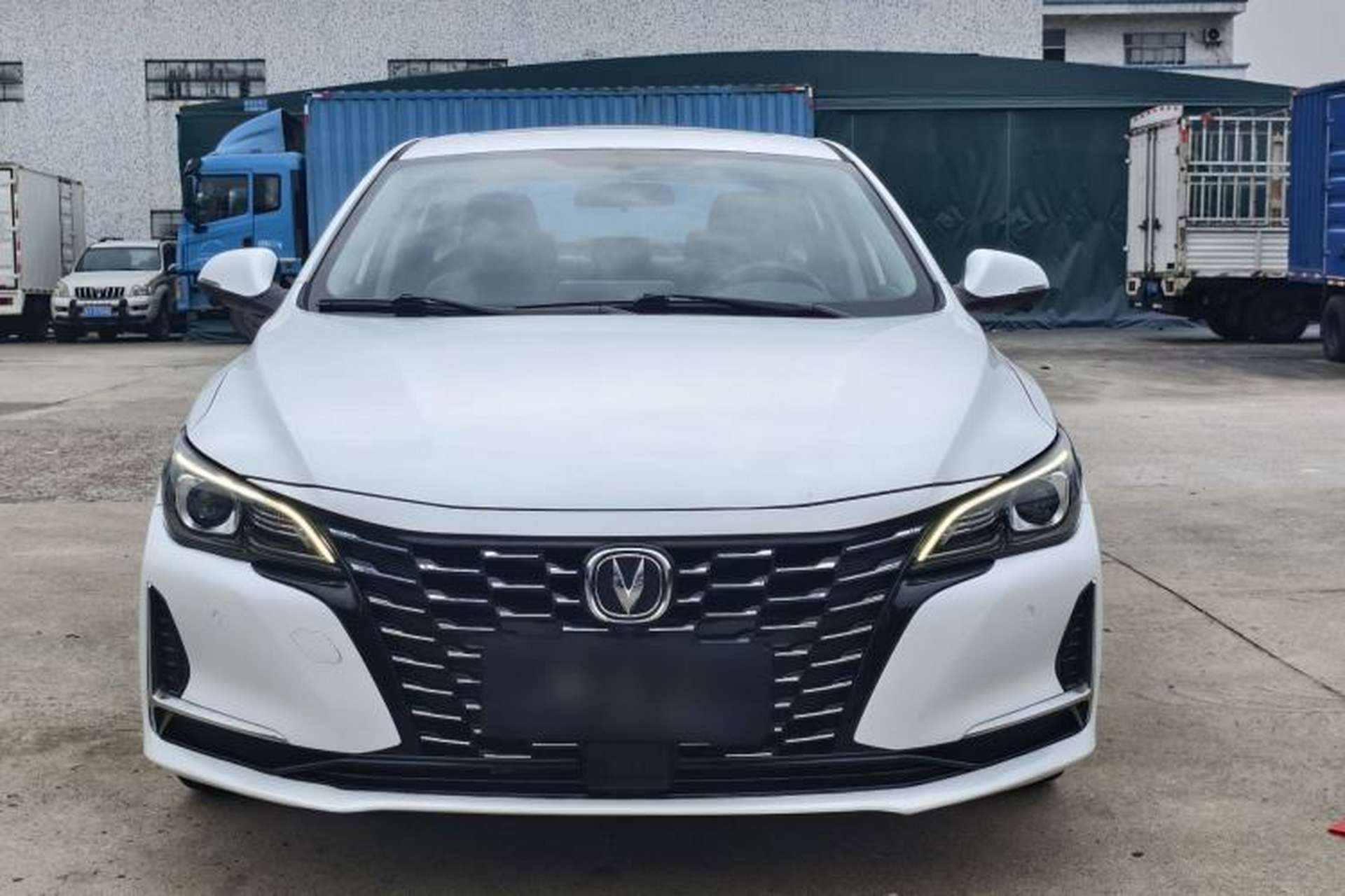 Used CHANGAN Ruicheng CC 2022 Blue Whale Edition 1.5T DCT Luxury Model Exterior 1