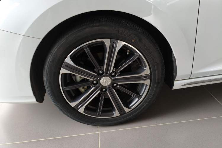 Used CHANGAN Ruicheng CC 2022 Blue Whale Edition 1.5T DCT Luxury Model Exterior 1
