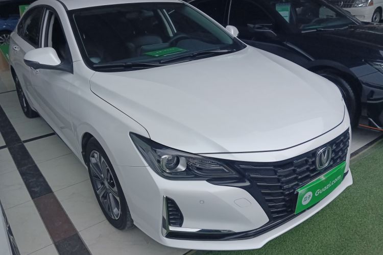 Used CHANGAN Ruicheng CC 2022 Blue Whale Edition 1.5T DCT Luxury Model Exterior 2