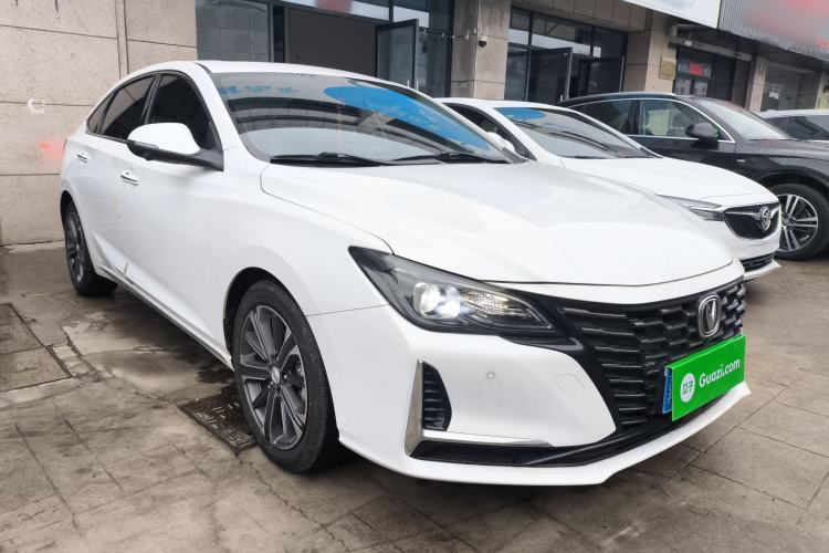 Used CHANGAN Ruicheng CC 2022 Blue Whale Edition 1.5T DCT Luxury Model Exterior 2