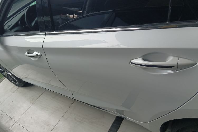 Used CHANGAN Ruicheng CC 2022 Blue Whale Edition 1.5T DCT Luxury Model Exterior 3