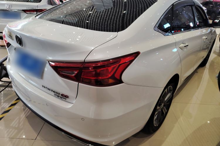 Used CHANGAN Ruicheng CC 2022 Blue Whale Edition 1.5T DCT Luxury Model Exterior 5